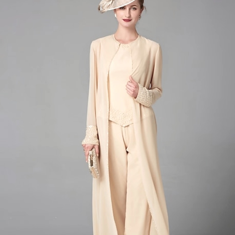 This is a 3 piece outfit too wear for a wedding or for mother of the bride